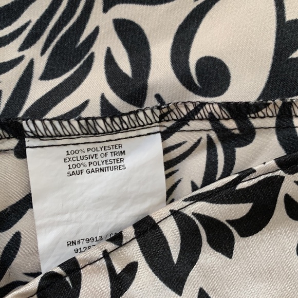 Motherhood Maternity Silky Blouse - Medium - Picture 8 of 10